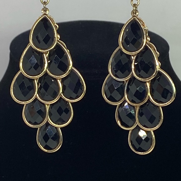 Vintage Chandelier Blk Faceted Faux Onyx Gold-Tone Earrings & Geometric Necklace - Picture 2 of 6